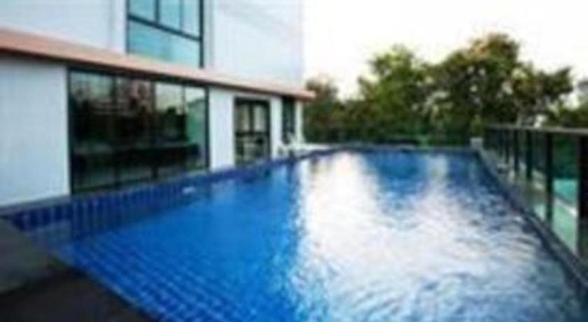 B2 Hotel South פאטאיה מראה חיצוני תמונה